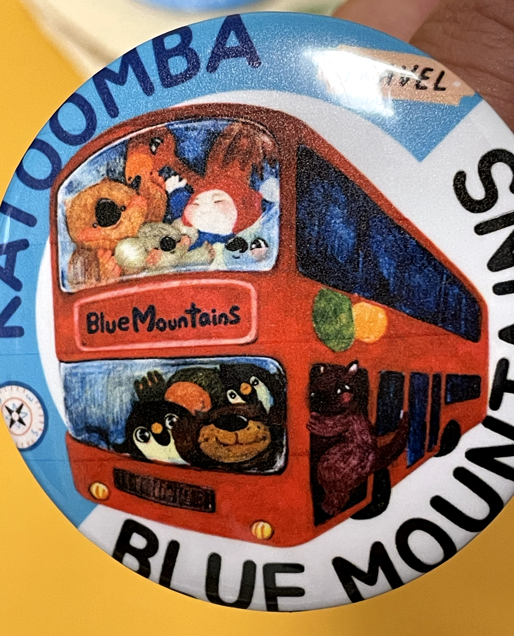 GO Go Blue Mountains!! Button Badges with Sticker