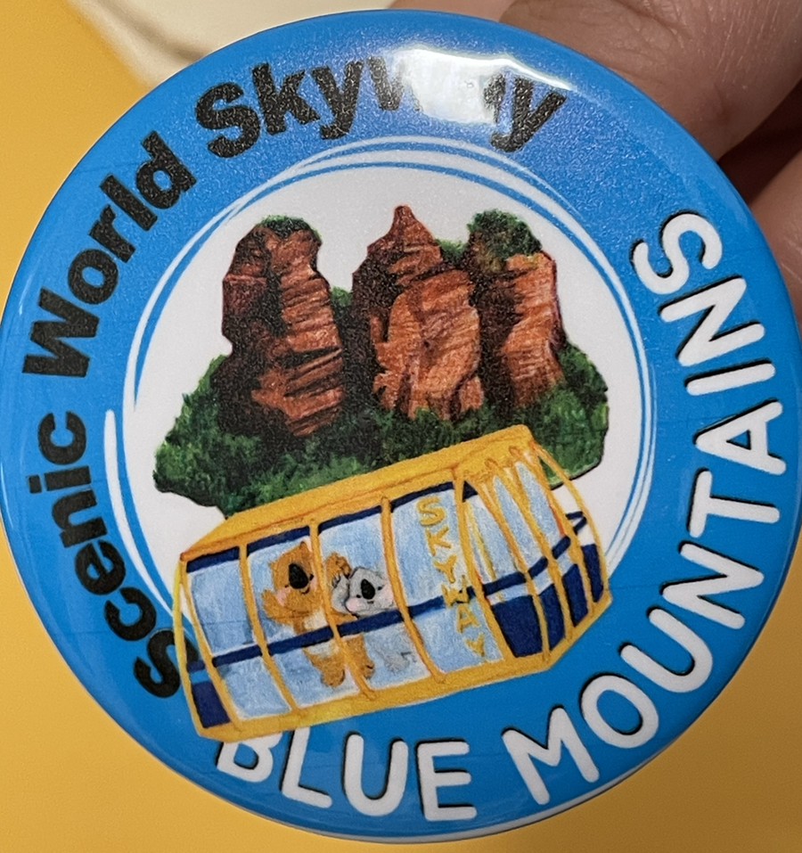 GO Go Blue Mountains!! Button Badges with Sticker